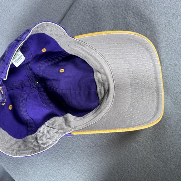 Vintage Washington Huskies Hat Cap Strap Back Mens NCAA Paw Nike Heritage86 - Picture 9 of 12